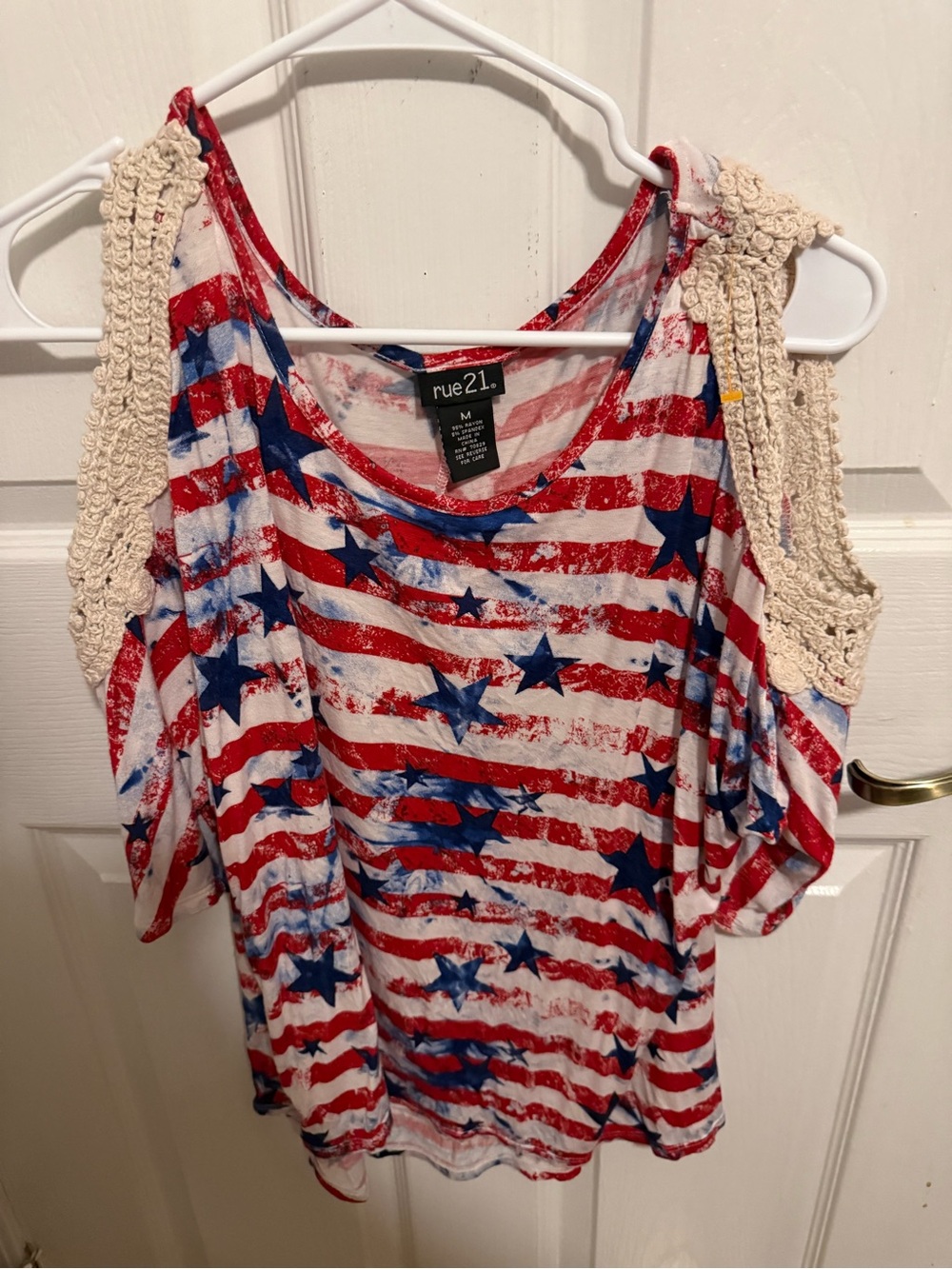 rue21 Women's Red White Blue Star & Stripe Cold-Shoulder Tank